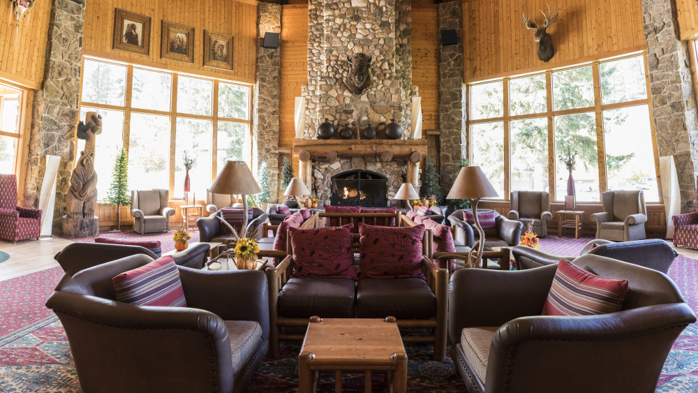 Spearfish Canyon Lodge - Lobby