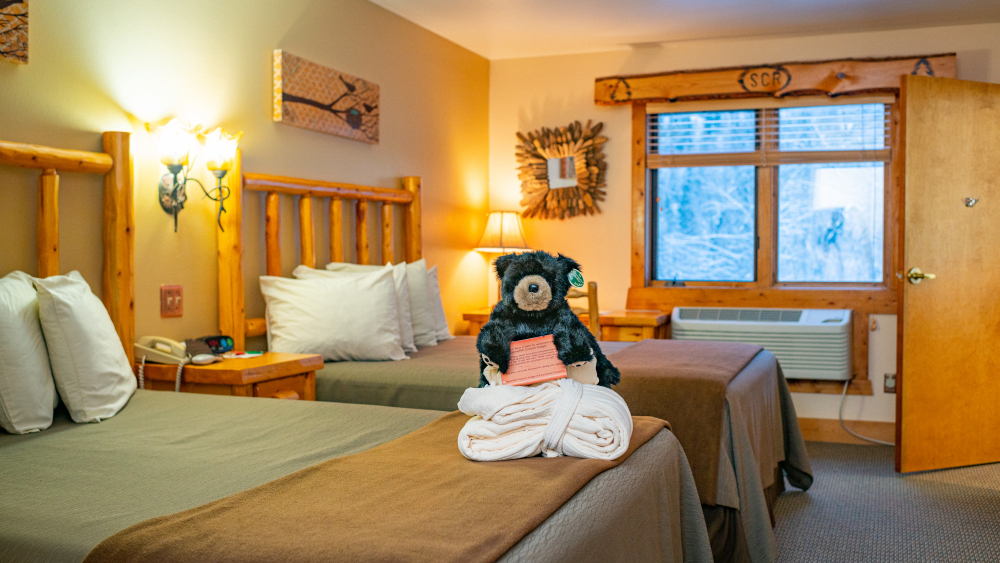 Muir Suite - Two Queen Beds and Excellent Views Overlooking Spearfish Creek